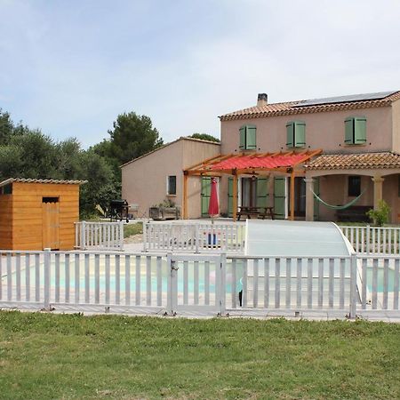 Mas Dou L'Estele Chambre D'Hotes Arles Dış mekan fotoğraf